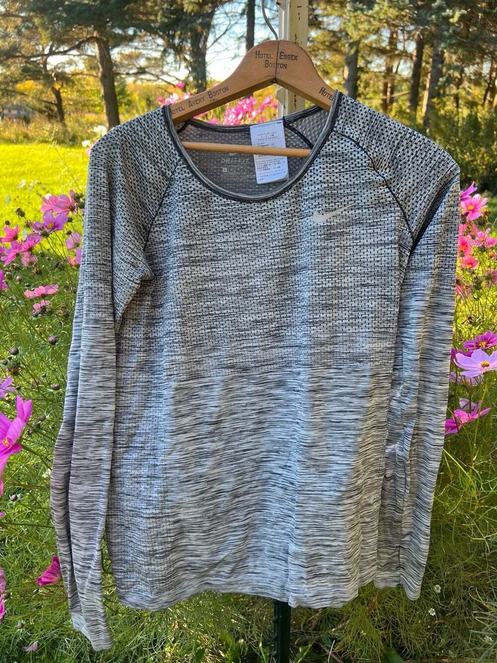 Nike Dri-Fit Knit Long Sleeve Top Size L Grey Black